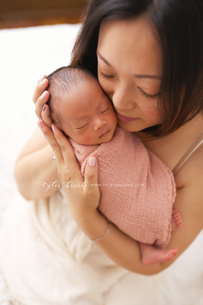 Tyler-Brooke-Photography_001_-Abigail-Newborn-F