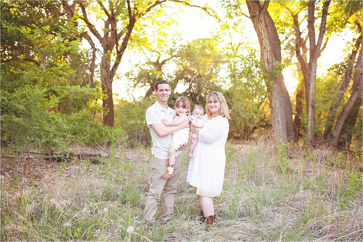 Albuquerque Family Photographer | Tyler Brooke Photography | www.tylerbrooke.com