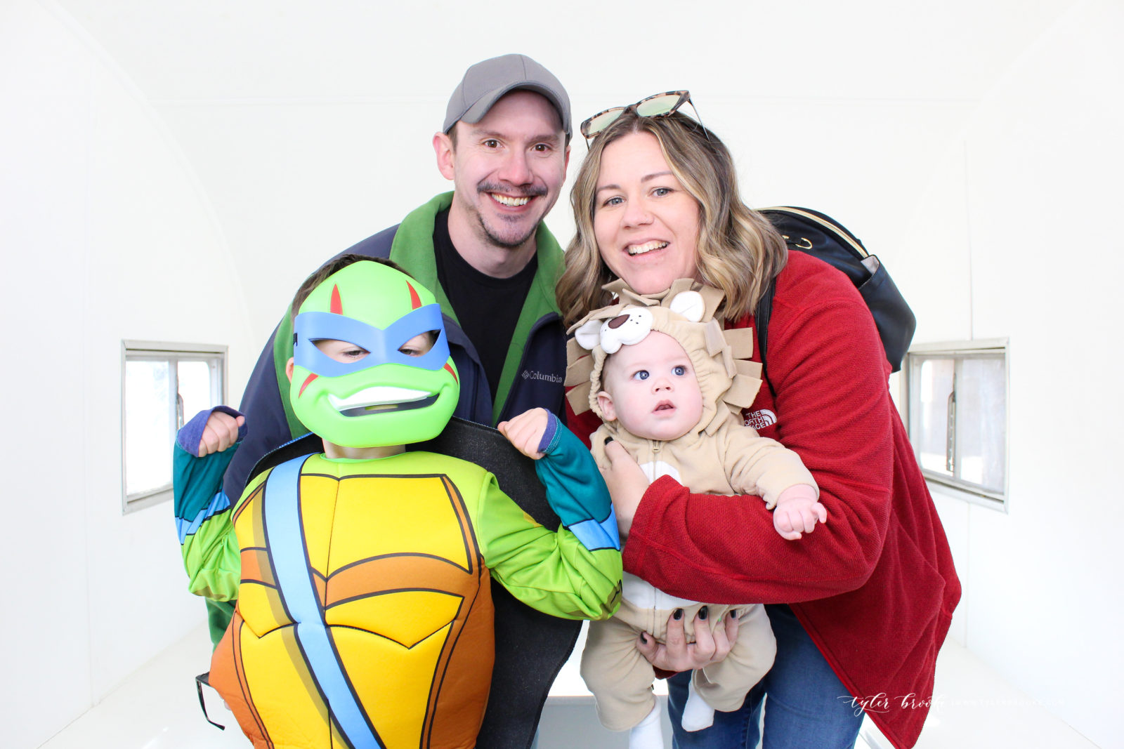 Boo at the Zoo Albuquerque Newborn Photographer Tyler Brooke